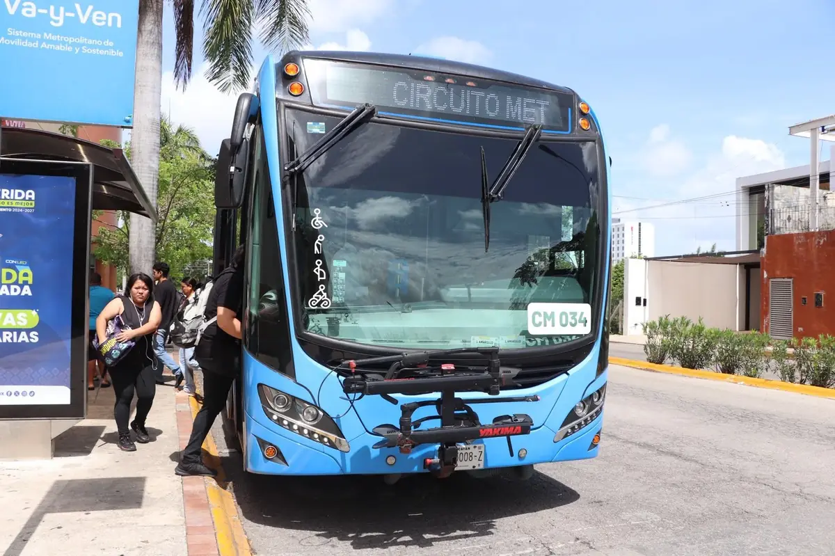 Concesionarios alertan sobre menos unidades en servicio y riesgo de paralización del transporte.