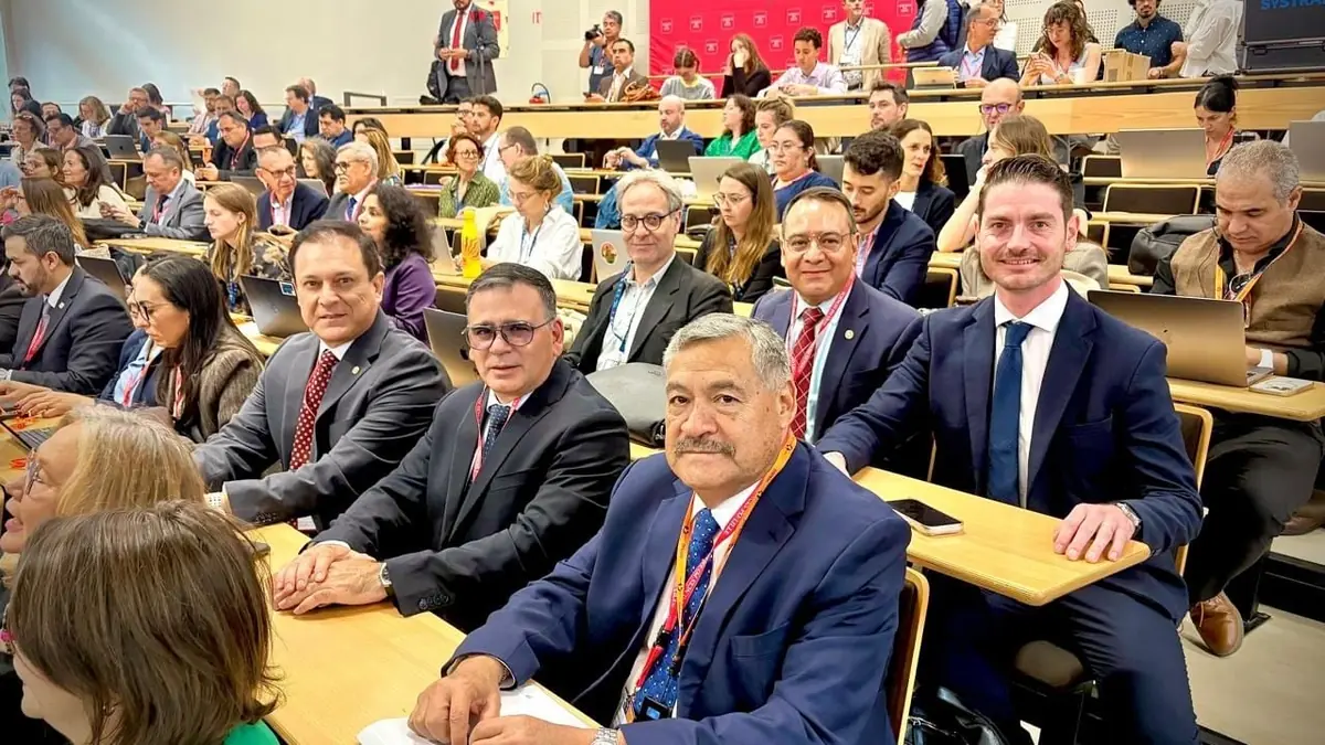 La Universidad Autónoma de Nuevo León fortalece su programa internacionalizando la movilidad estudiantil con la institución francesa.