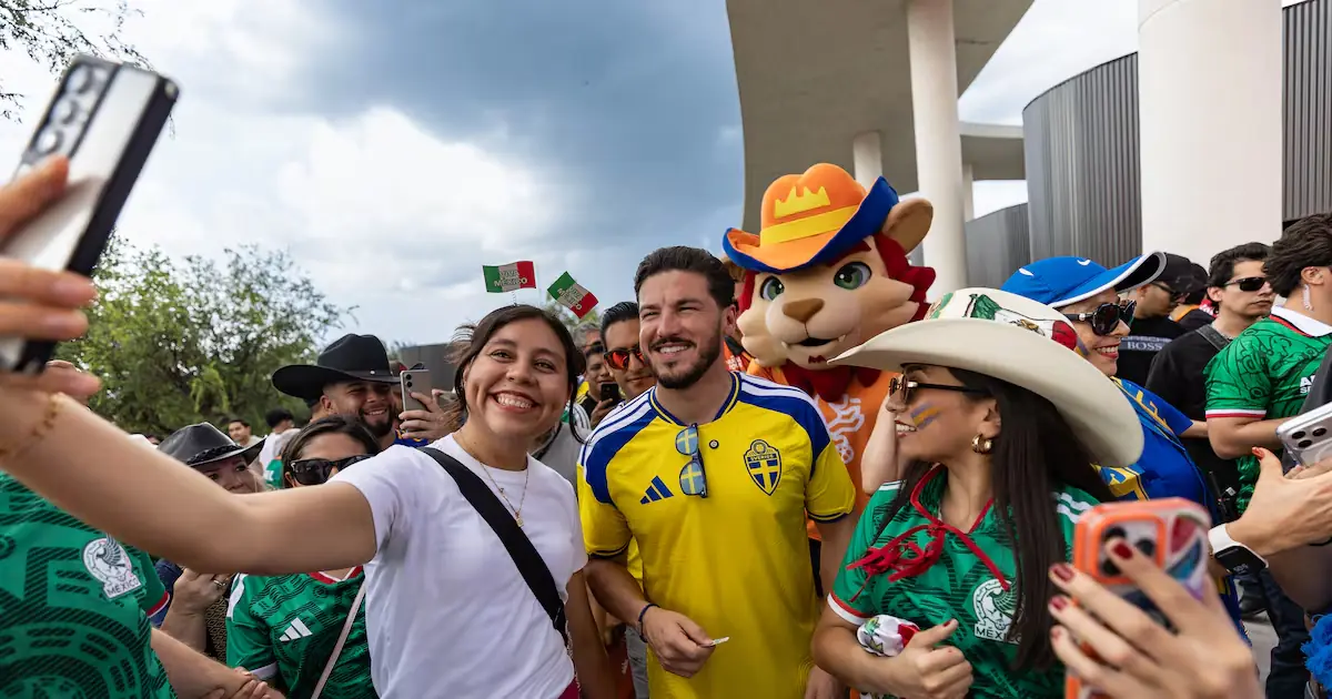 La primera semana del torneo revela un fuerte apoyo ciudadano y orgullo en la sede.