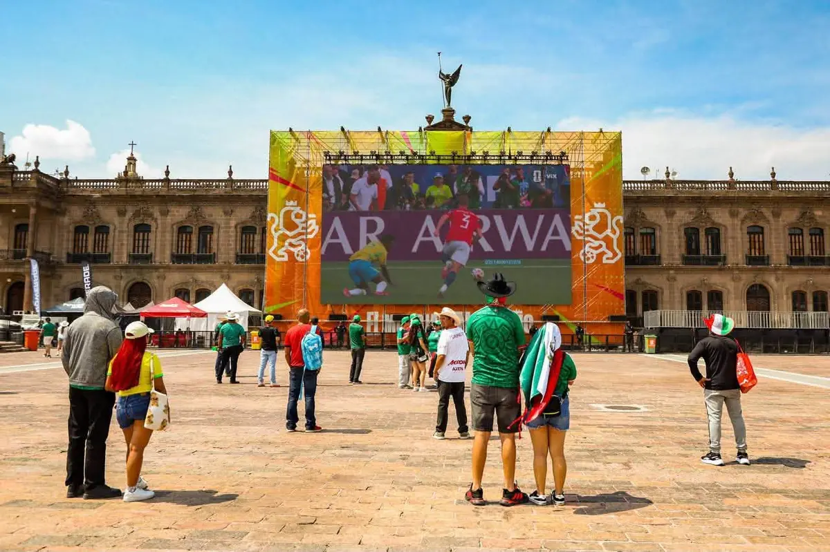 La respuesta cívica de los aficionados destaca el compromiso social en la Copa Mundial.