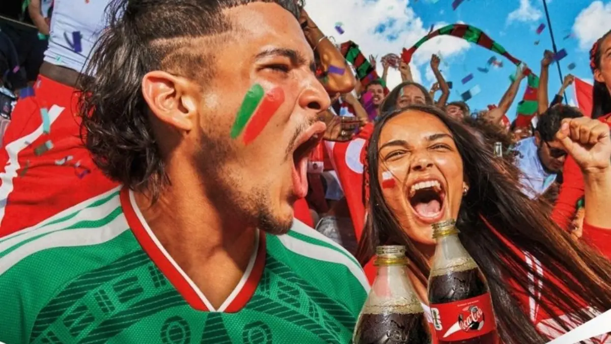Coca-Cola invita a los seguidores a motivar a su equipo en una nueva campaña.