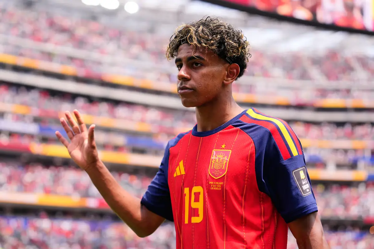 La Copa del Mundo 2026 culmina con el duelo entre Messi y Yamal por la gloria del fútbol.