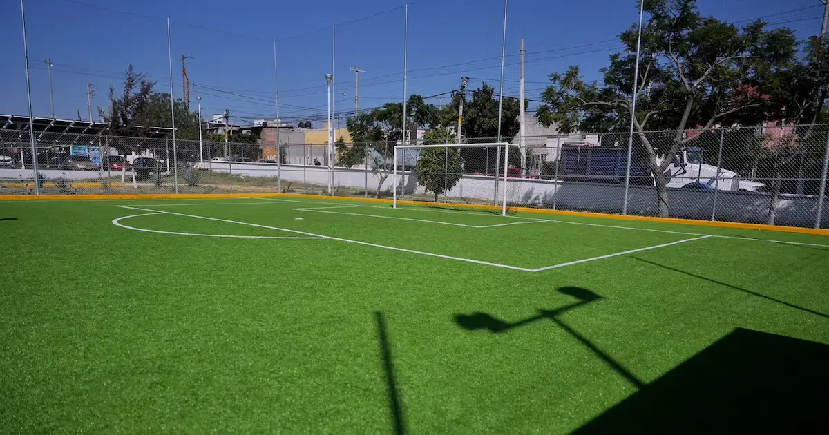 La alcaldía ofrecerá capacitaciones y servicios de salud para el desarrollo de la juventud en el marco del Mundial 2026.