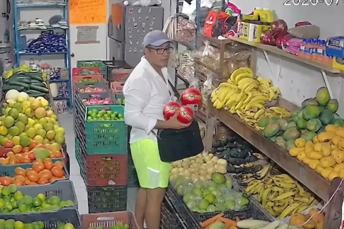 Una trabajadora denuncia la sustracción de productos que afectará su economía local.