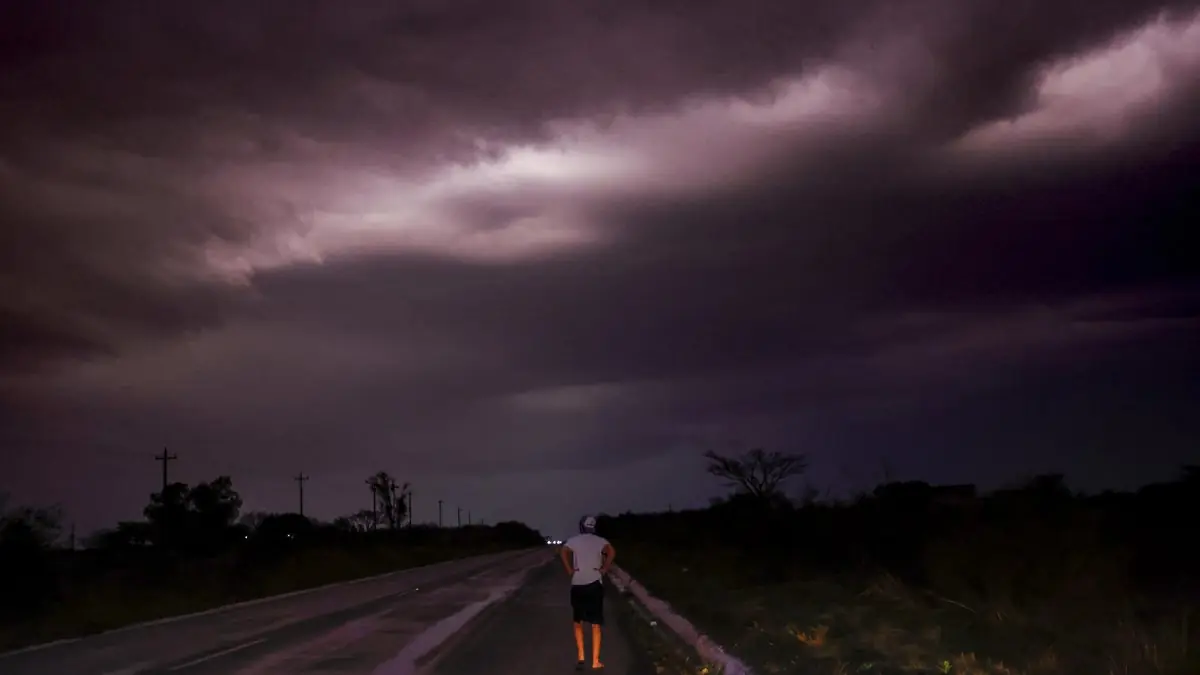 Un grupo de meteorólogos enfrenta tormentas en Río Grande del Sur para comprender mejor los fenómenos extremos.
