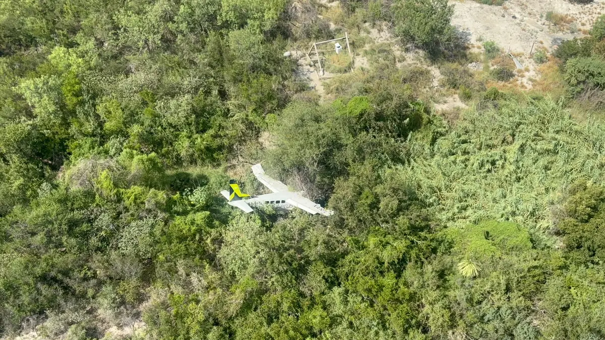 Un accidente aéreo en Nuevo León plantea interrogantes sobre la seguridad aérea en la región.