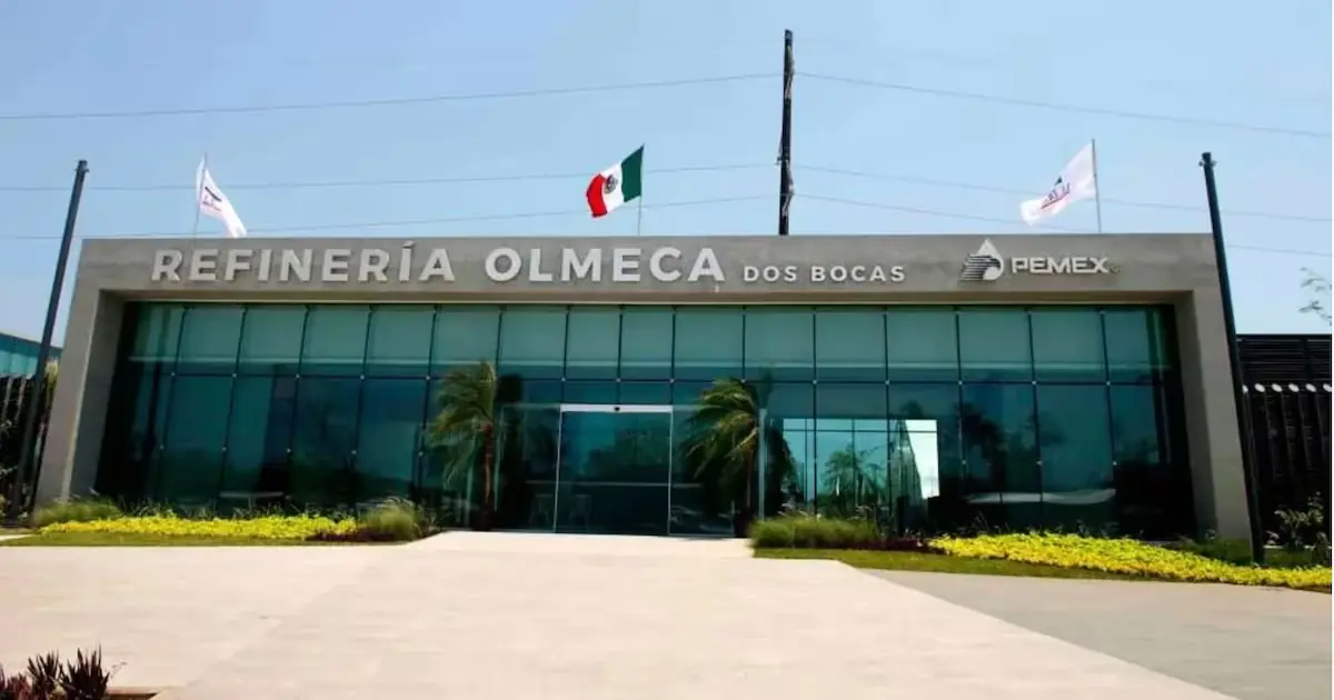El debate sobre la refinería de Dos Bocas reaviva tensiones políticas en México.