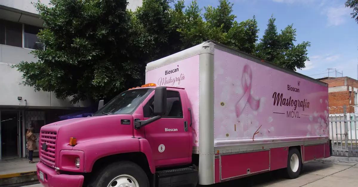 El IMSS llevará a cabo jornadas de detección temprana del cáncer de mama sin costo en varias unidades.