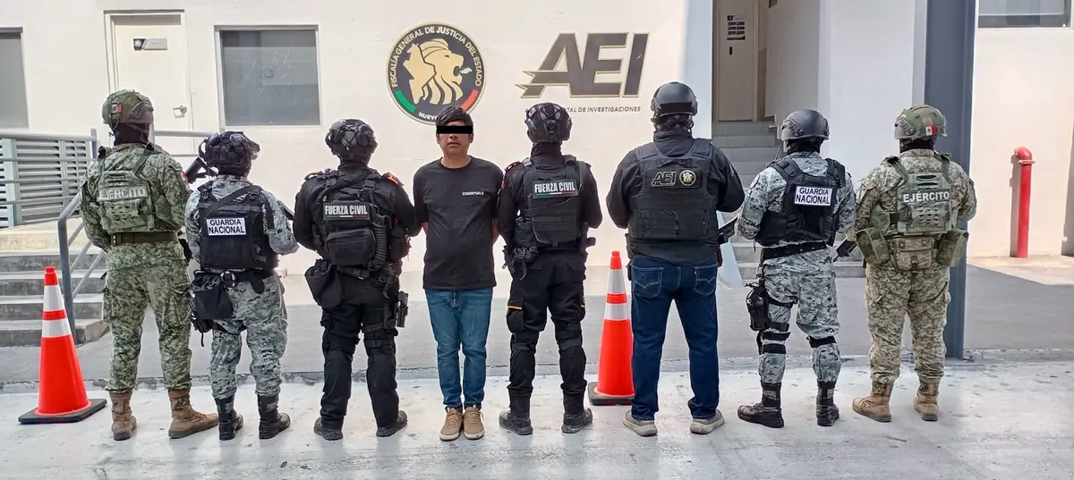 Walter N, de 37 años, fue arrestado junto con drogas y efectivo.