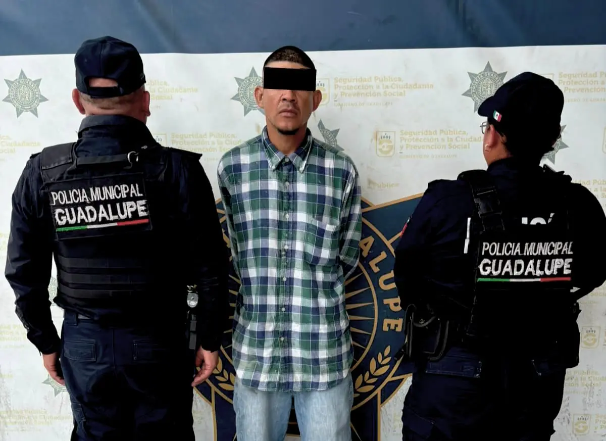 La detención se llevó a cabo tras un operativo por robos en la colonia Rincón de la Sierra.