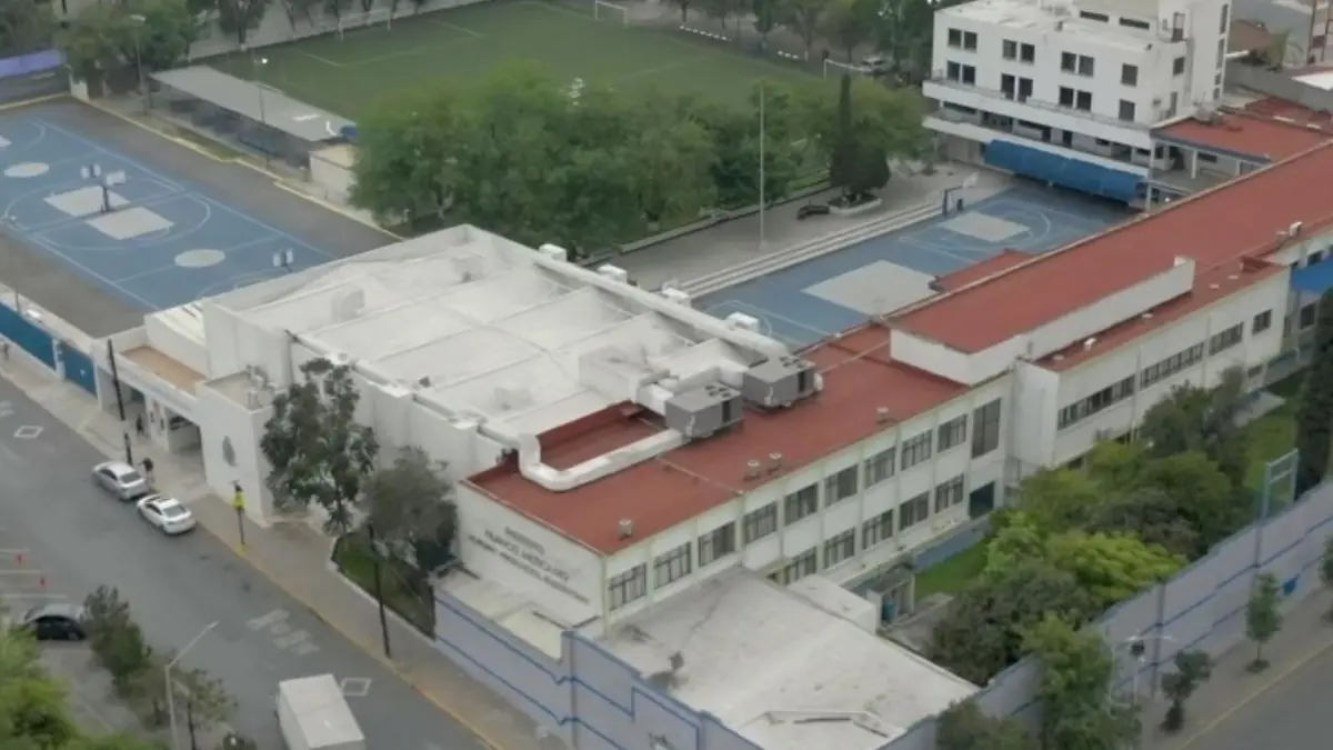 La comunidad educativa lamenta el fin de una institución con 76 años de historia en Nuevo León.