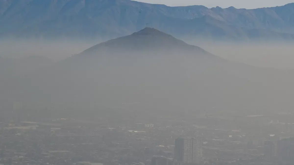 Se establecen restricciones para proteger la salud de la población ante la contaminación.