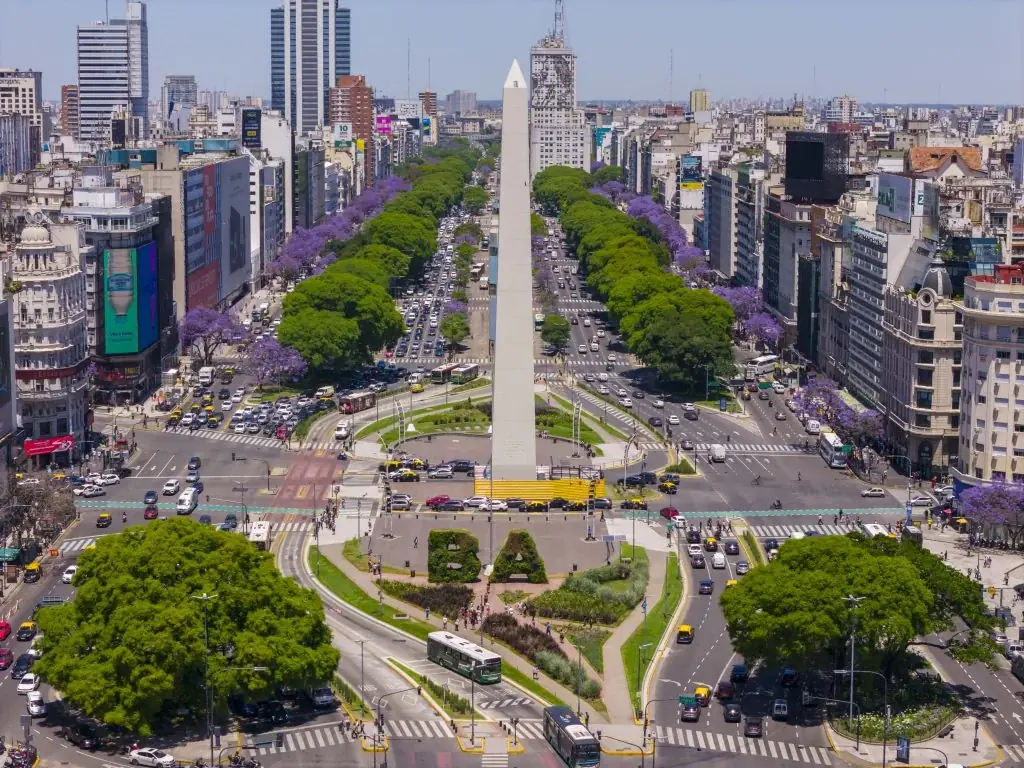 Las vacaciones de invierno ofrecen diversas actividades culturales y turísticas en la capital argentina.