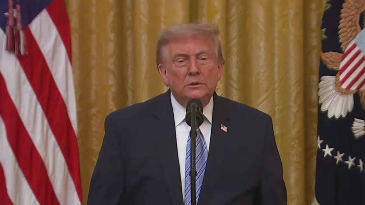 El expresidente aborda la injerencia extranjera y la ley Save America en su reciente mensaje.