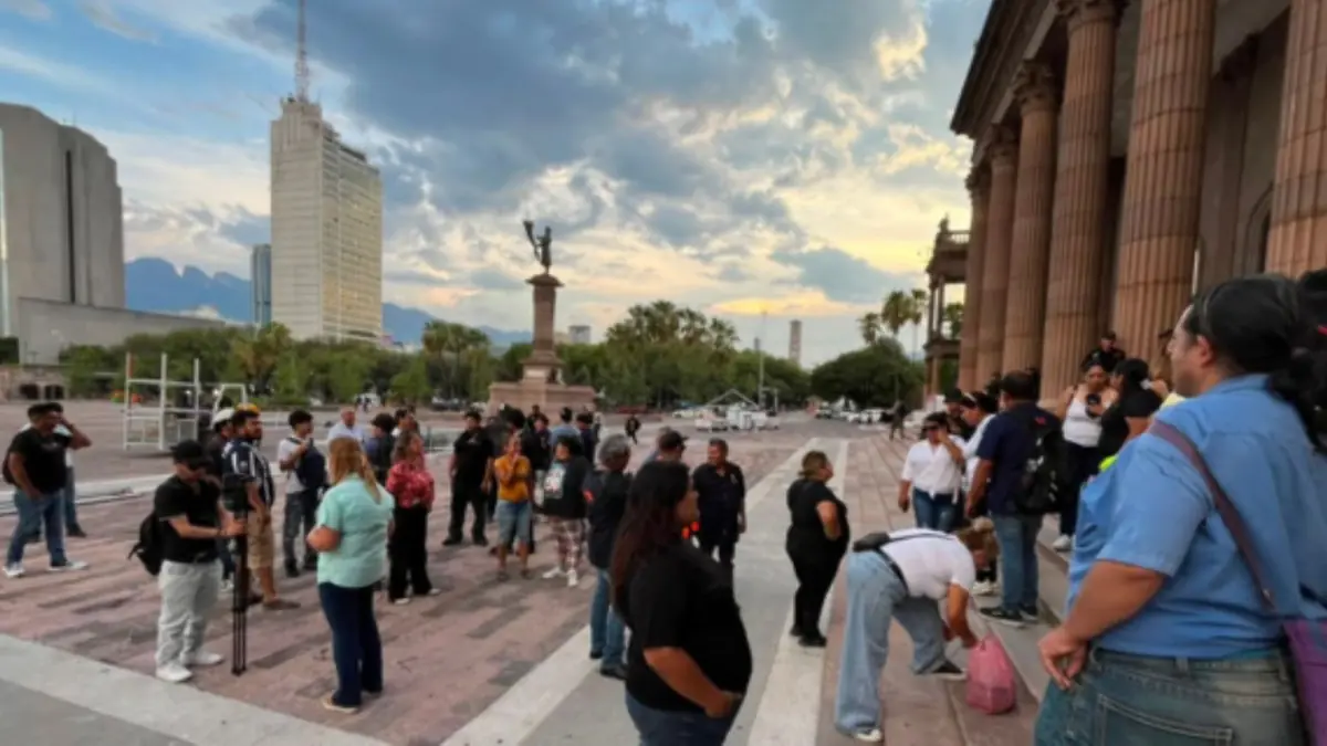 Trabajadores de IMA exigen finiquitos y revisión de pagos tras protestas.