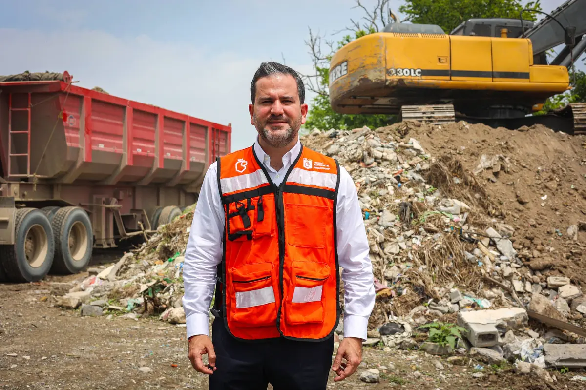 La Secretaría de Medio Ambiente de Nuevo León busca prevenir daños ambientales con el manejo adecuado de residuos de construcción.