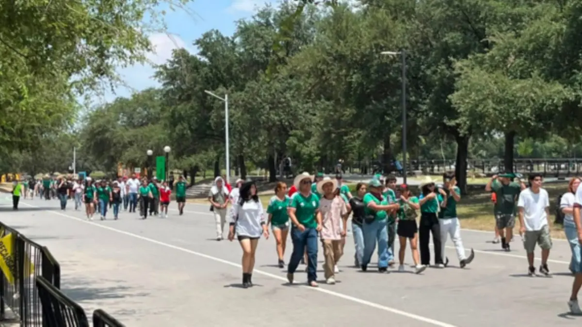 El evento ofrece fútbol, música en vivo y acceso gratuito para los asistentes.