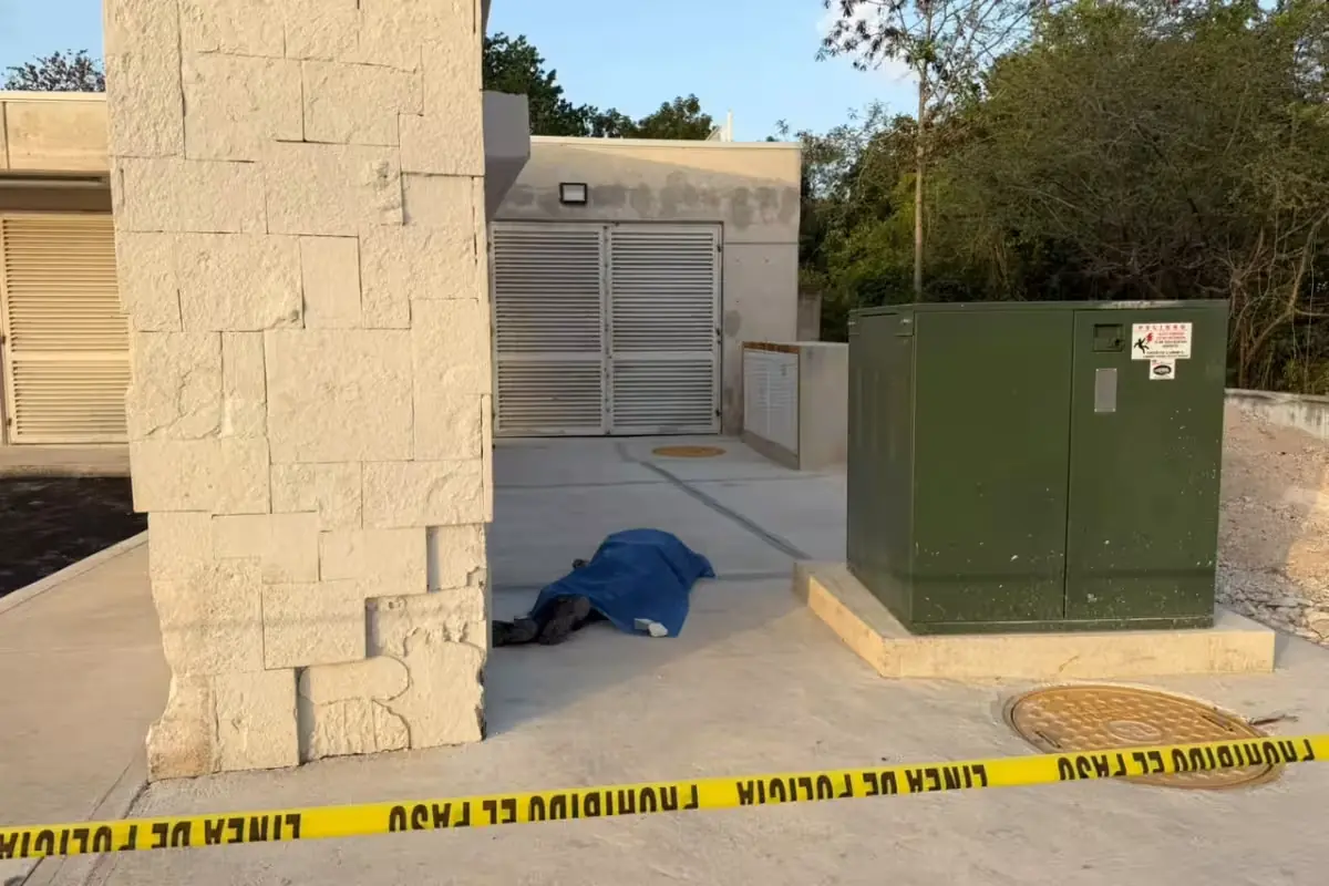 La brutal agresión ocurrió en una obra de construcción y generó movilización policial.