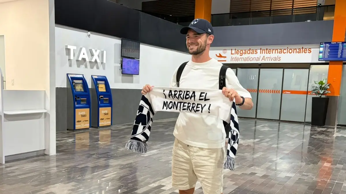 El nuevo delantero belga busca aportar su talento al club regio tras su llegada.