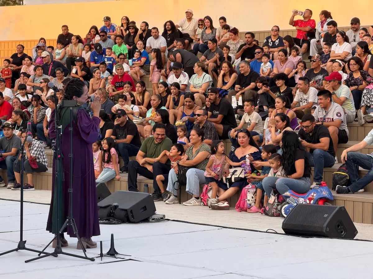 Familias disfrutan de actividades artísticas y culturales gratuitas durante la Copa Mundial de la FIFA 2026.
