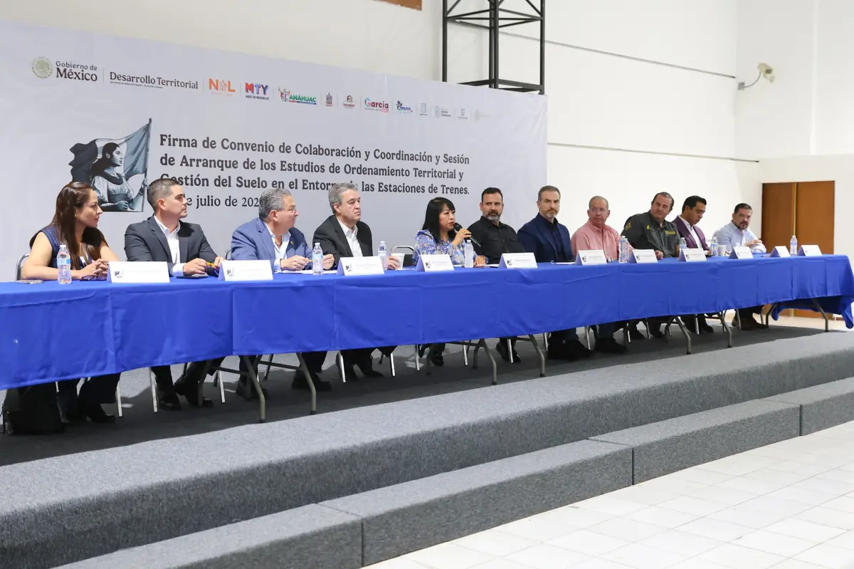 Se busca planificar el crecimiento urbano y la movilidad en las ocho estaciones de pasajeros.