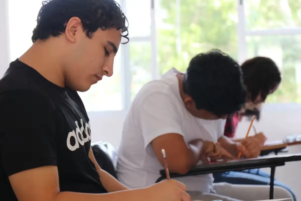 La Universidad Autónoma de Yucatán abre inscripciones para el ciclo escolar 2026, ofreciendo procesos en línea y presencial.
