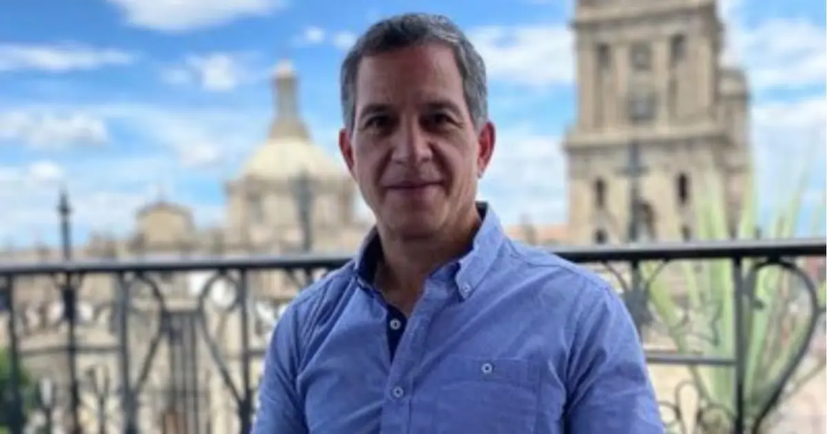 El periodista compartió su experiencia y preocupaciones sobre un brote de ciclosporiasis.