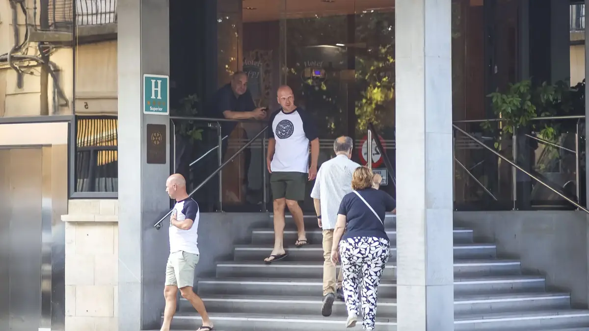 La alta demanda anticipada asegura el lleno de hoteles en las festividades de San Lorenzo.