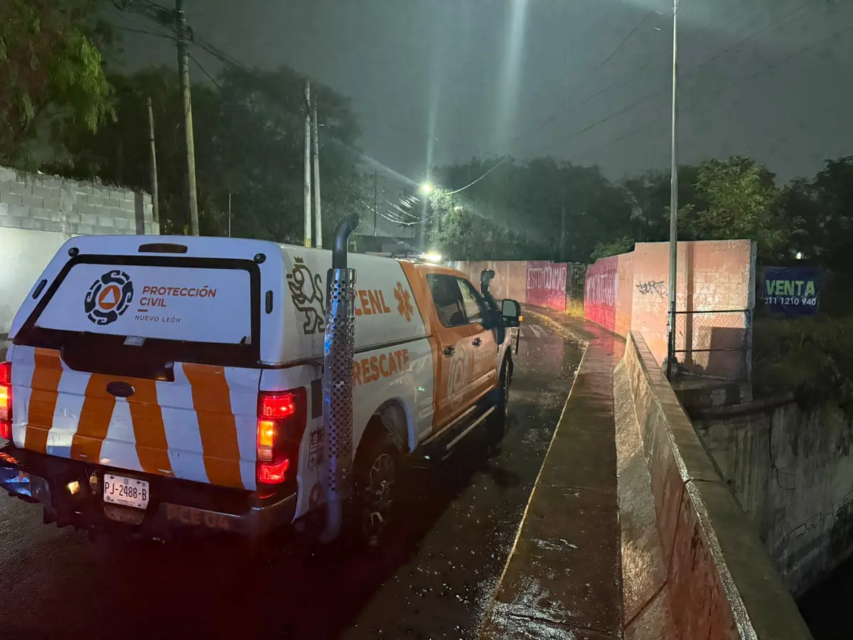 La Protección Civil monitorea los efectos de las lluvias en varios puntos de la ciudad.