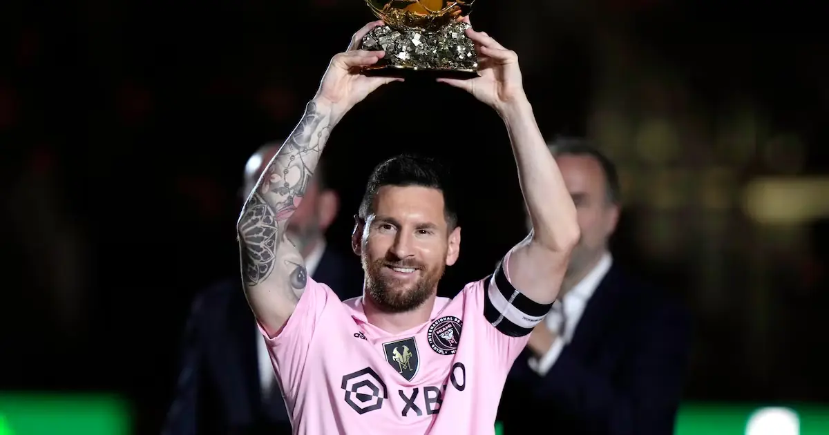 La aclaración sobre la elegibilidad de jugadores fuera de Europa reaviva el debate sobre Messi.