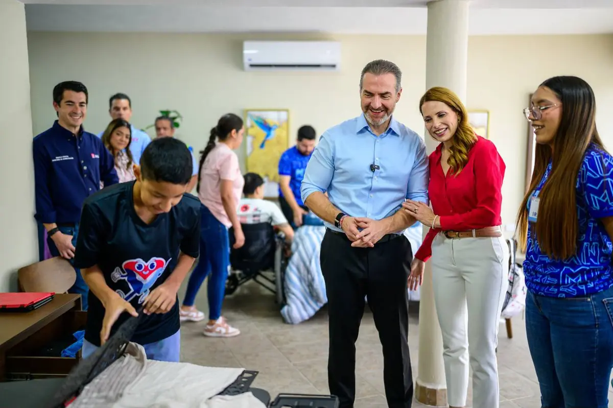 Nuevo programa gratuito busca mejorar la calidad de vida de personas con discapacidad y sus cuidadores en Monterrey.