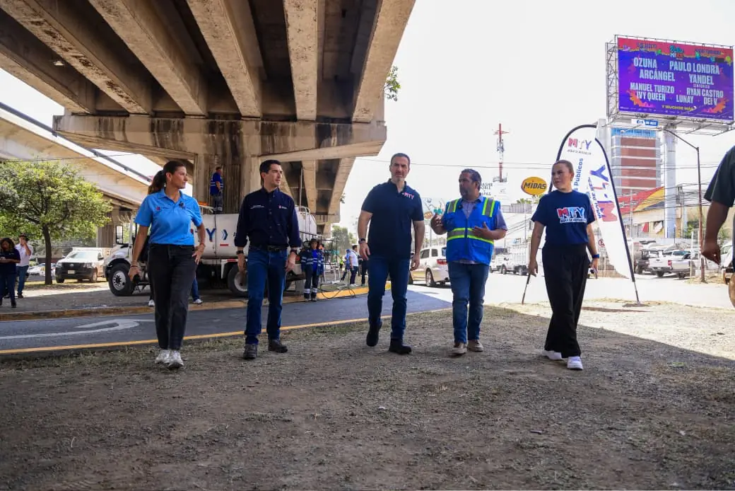 Las autoridades realizan un operativo para mejorar la infraestructura urbana y el espacio público en la ciudad.