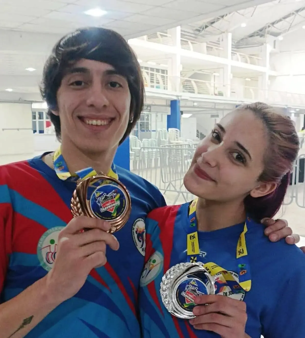 Los jóvenes taekwondistas obtuvieron medallas en el Mega Open Internacional, representando a Argentina.