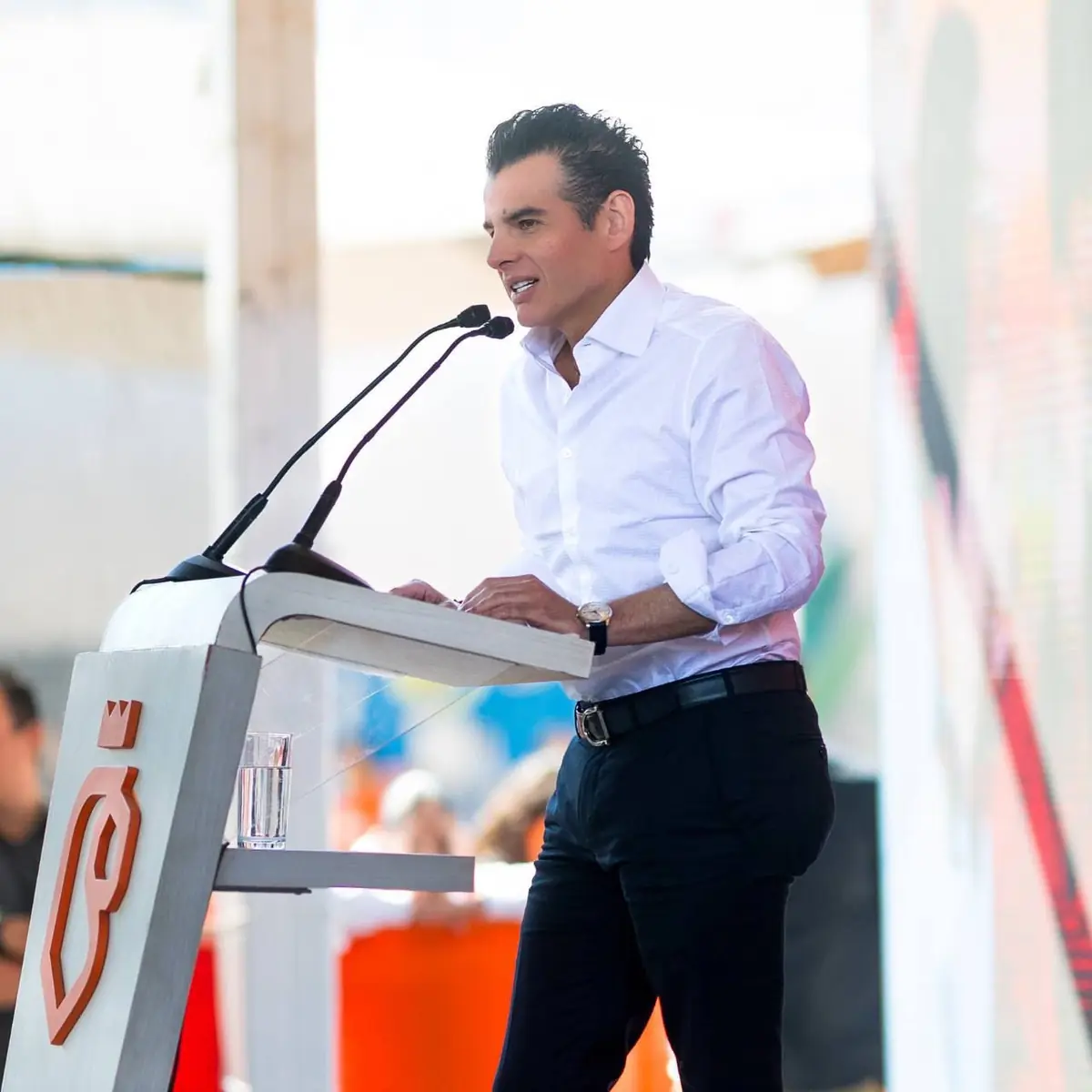 La permanencia del vuelo directo potenciará la competitividad económica y el turismo en la región.