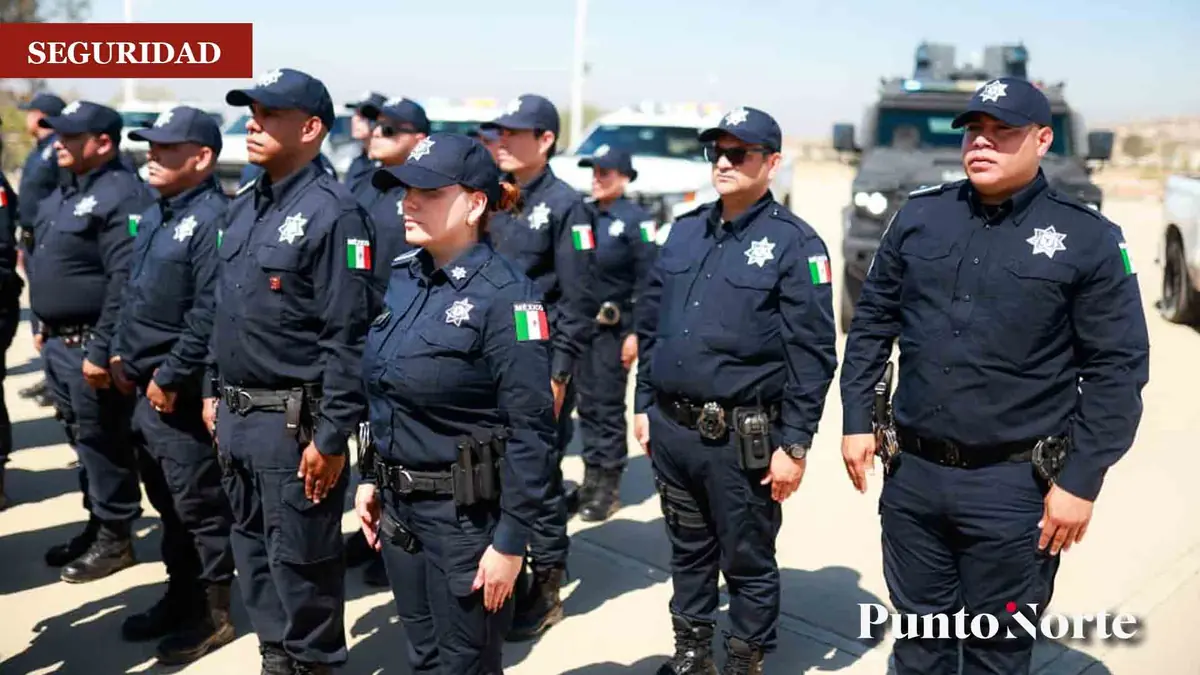 La gobernadora Marina del Pilar destaca mejoras salariales y prestaciones para la fuerza policial.