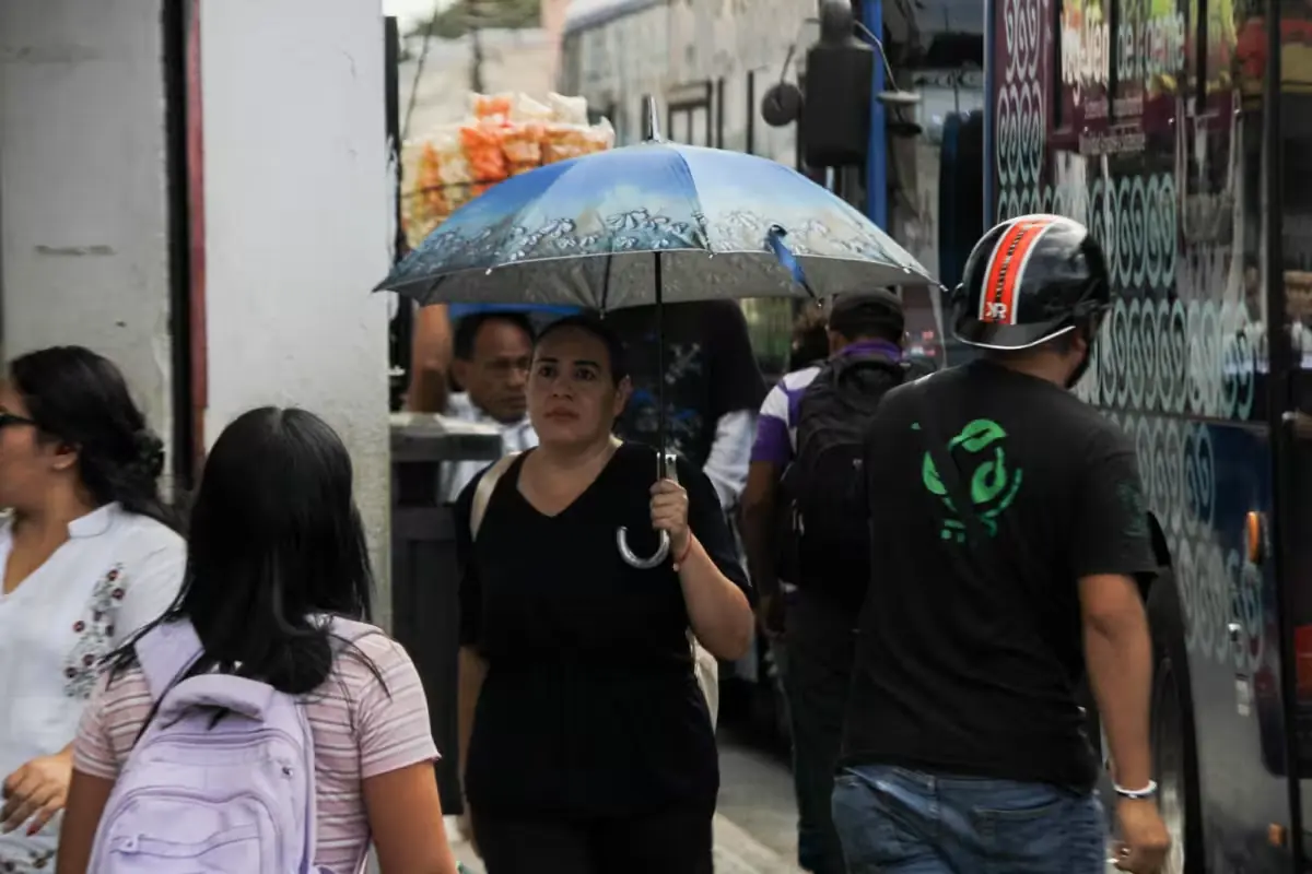 Posibilidad de lluvias intensas y temperaturas de hasta 40 grados en Yucatán.