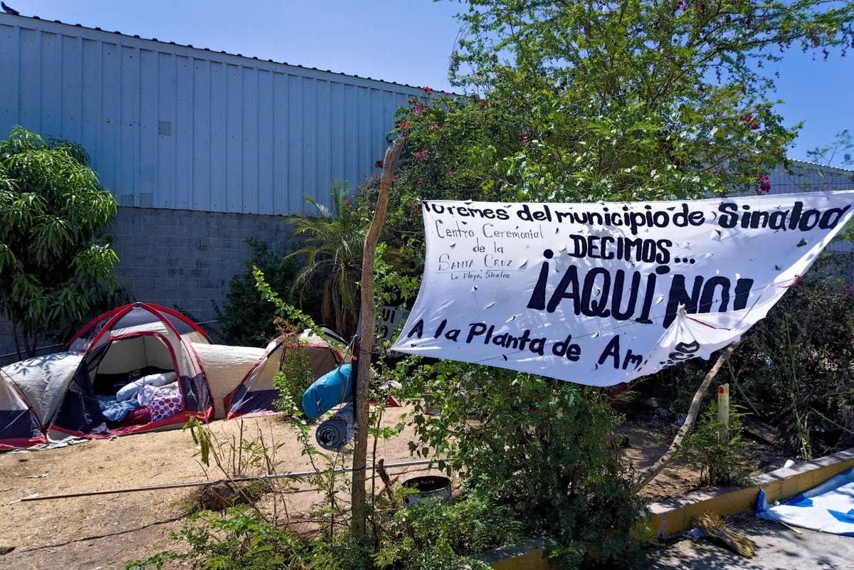 La instalación representa riesgos para el medio ambiente y la salud local.