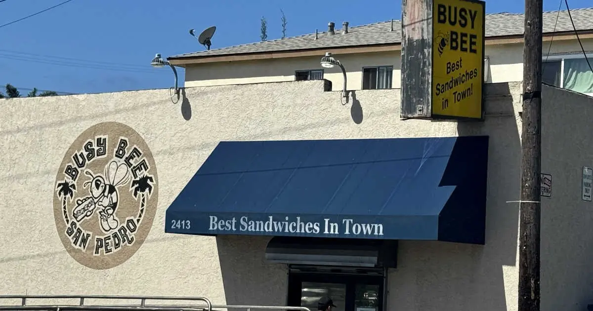 Este deli local ha cautivado a los residentes con sus auténticas y abundantes creaciones.