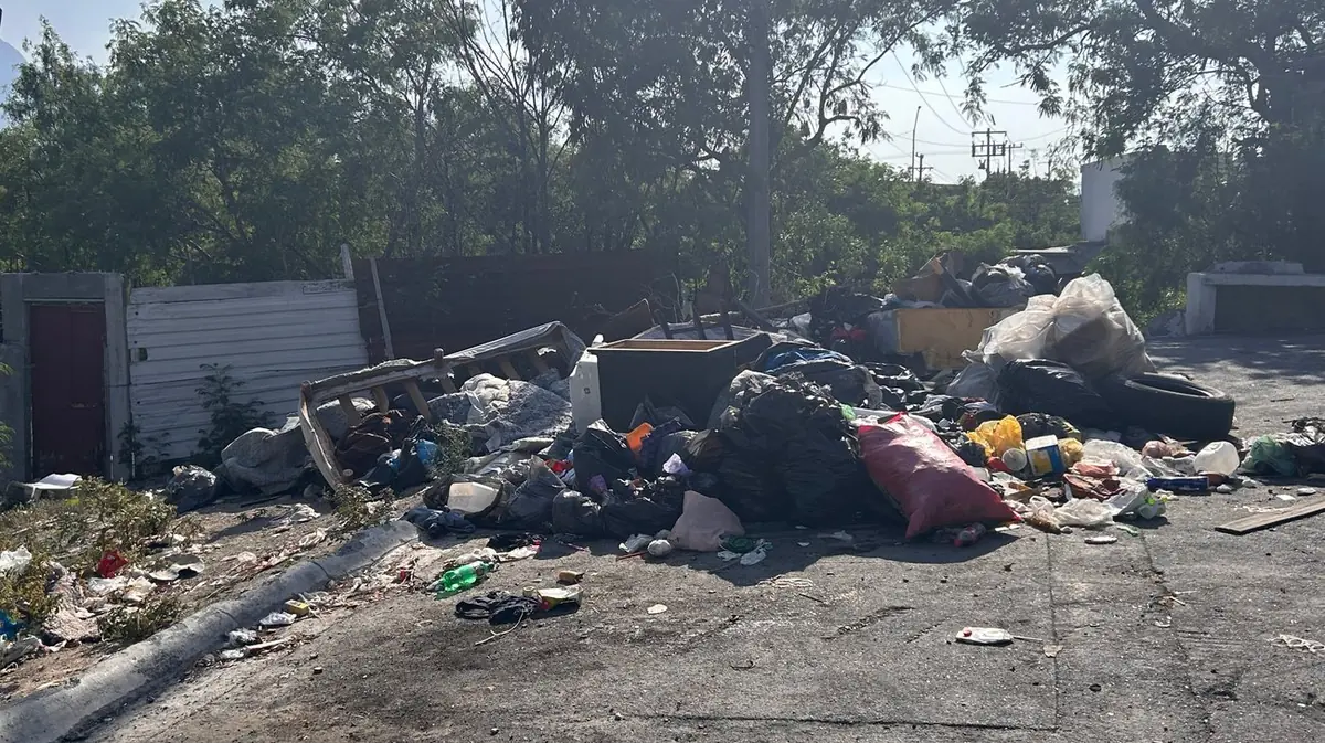 Habitantes exigen a autoridades vigilancia para evitar riesgos sanitarios.