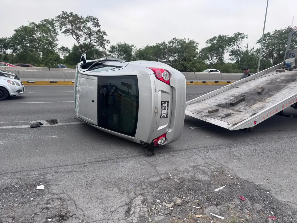 Un accidente en la autopista Monterrey–Reynosa movilizó a cuerpos de emergencia, pero no se reportaron heridos.