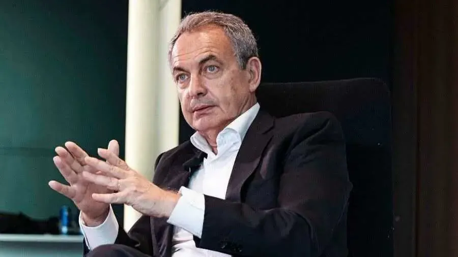 El expresidente responde a acusaciones sobre su posible influencia y las joyas halladas en su despacho.